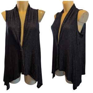 BOBEAU Black With Grey Sleeveless Flowy Front Button Cardigan